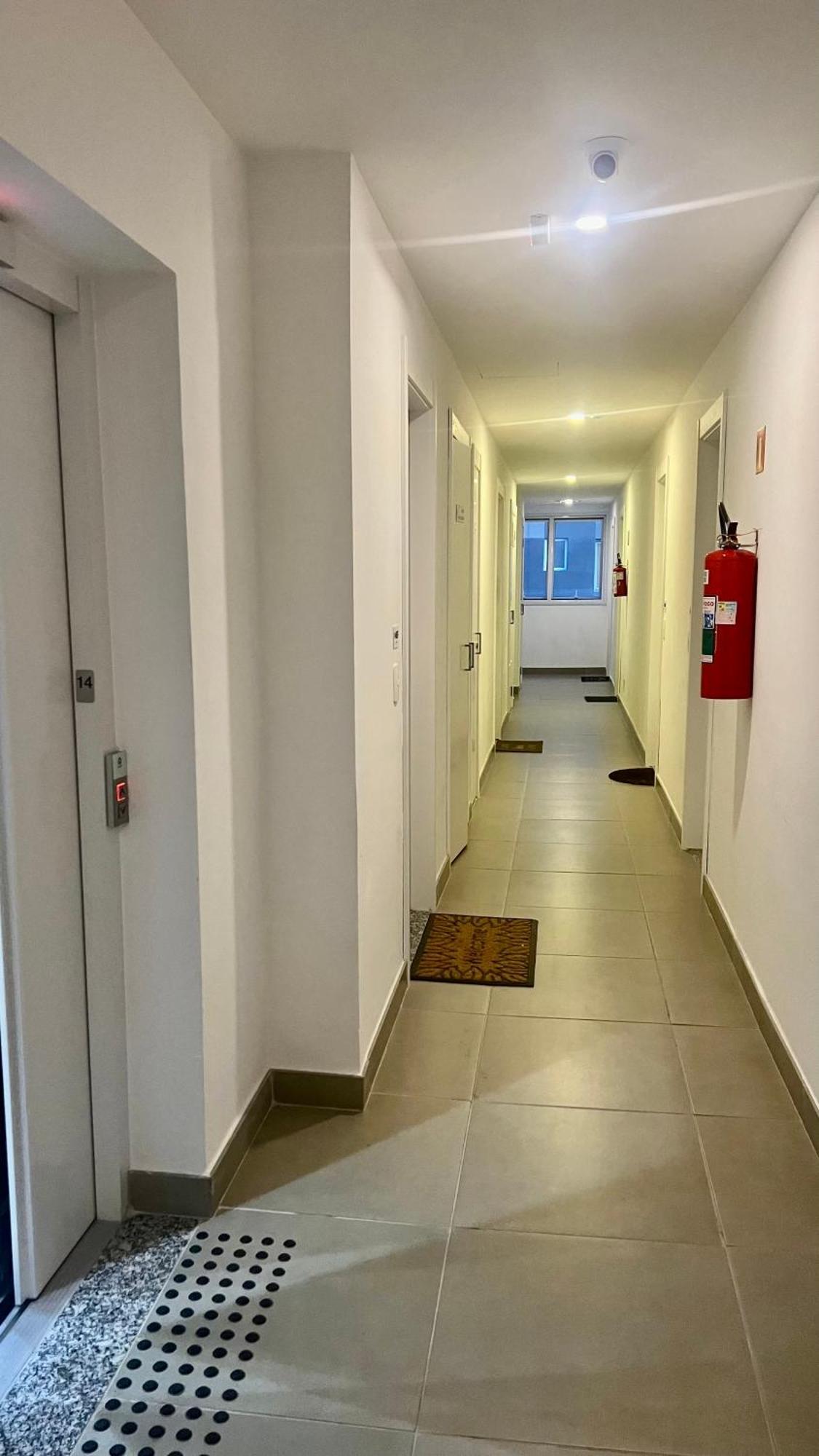 Apartamento Excelente Em Frente Ao Metro Bras !