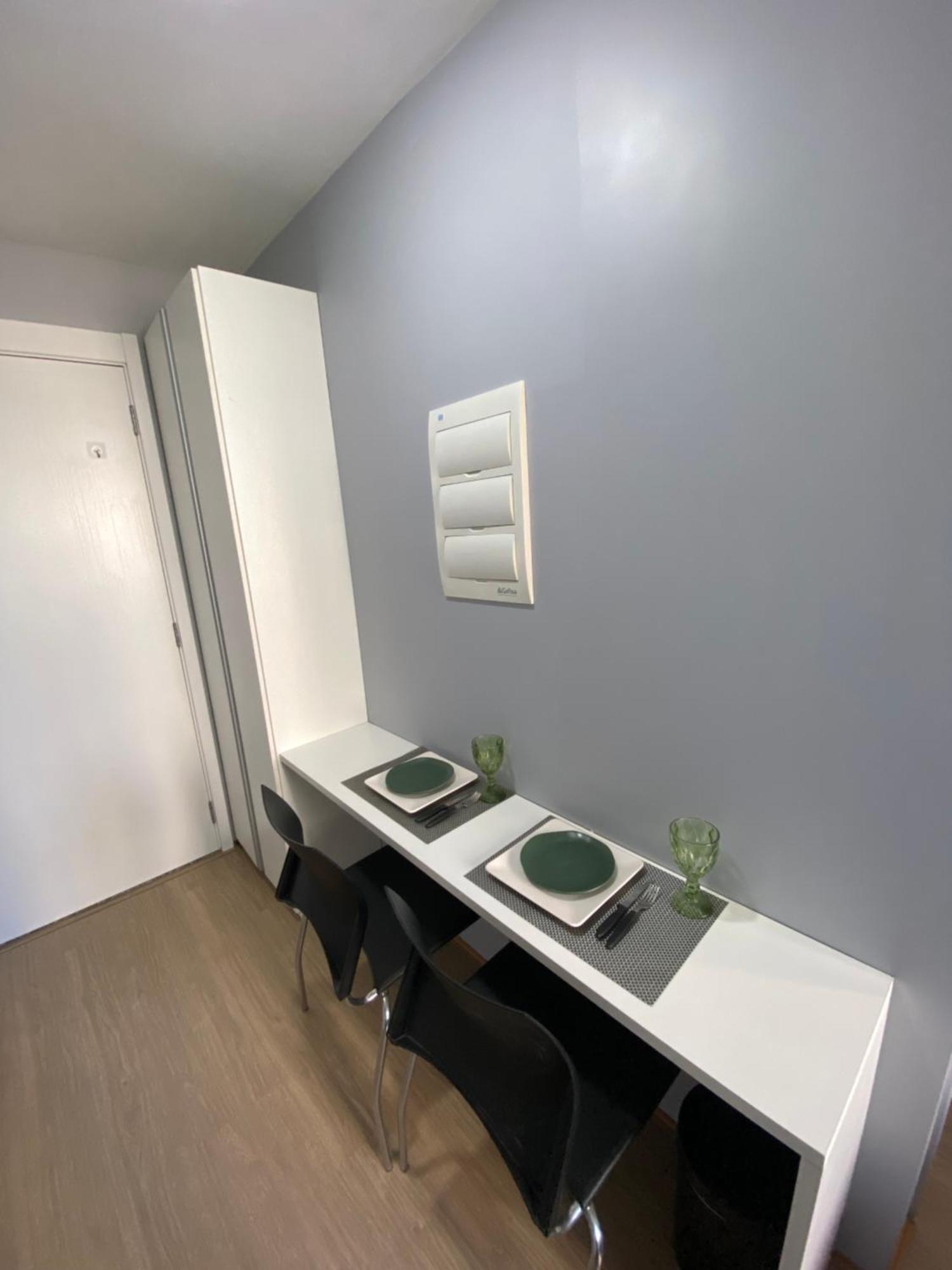 Apartamento Excelente Em Frente Ao Metro Bras !